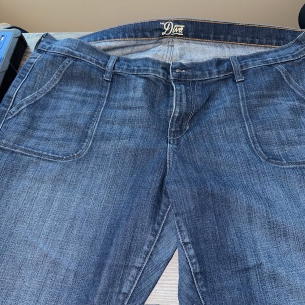 Old Navy Diva Blue Jeans